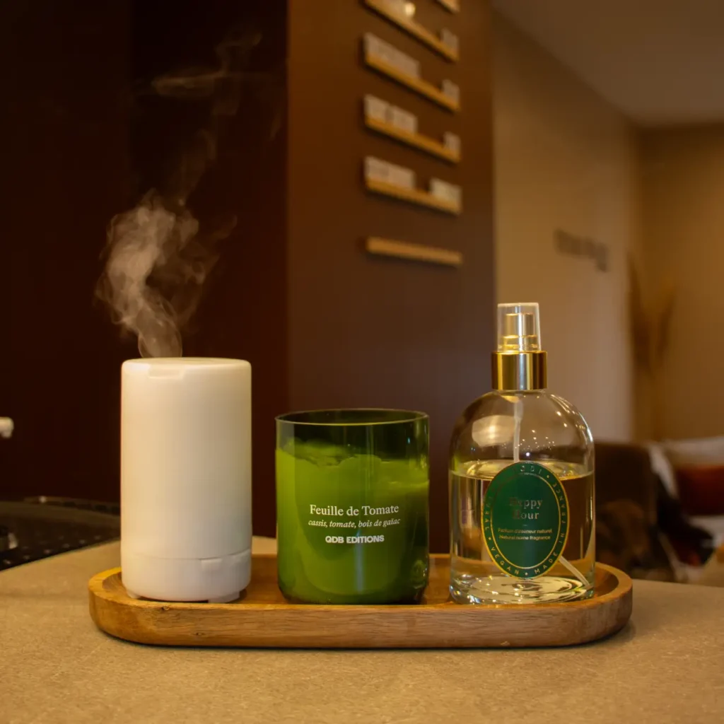 Diffuseur de parfums d'ambiance dans le studio de Pilates Reformer Details Pilates